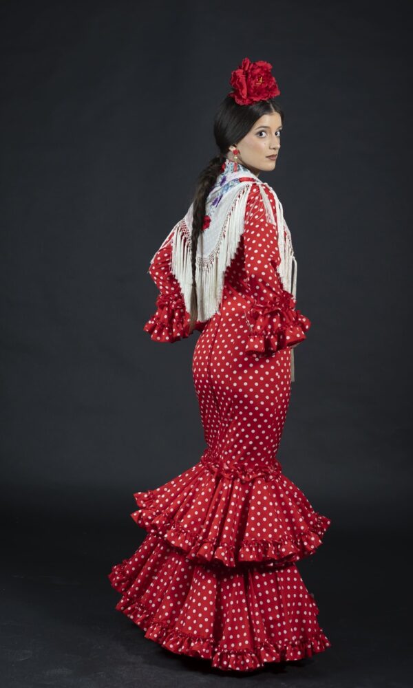 Traje de flamenca rojo con lunares blancos