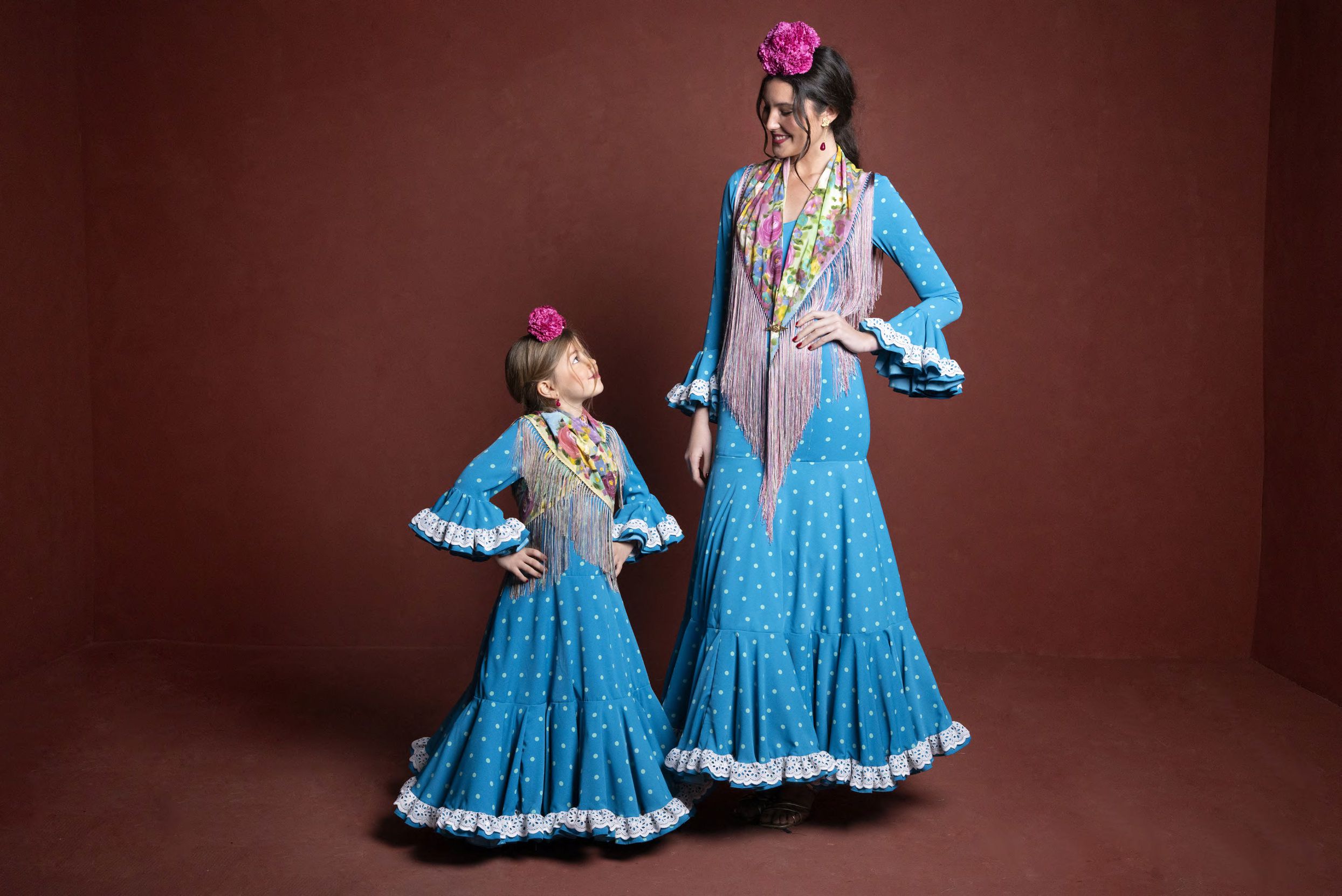 Traje de Flamenca Turquesa con Lunares Verdes (Gala) - Imagen 2